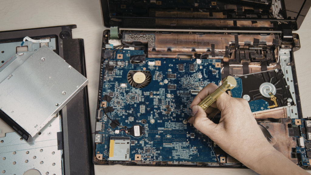Same-Day Laptop Repair in Dubai: Is It Worth Choosing Fast Service?